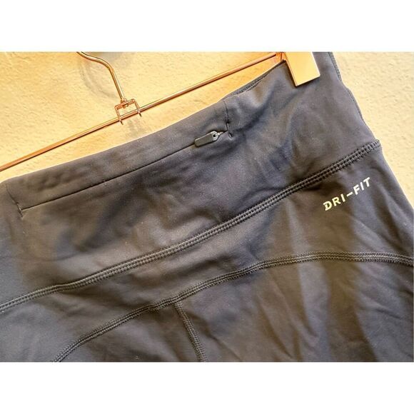 Nike Women’s Black Drawstring Waist Cropped Leggings Size XS - Picture 5 of 6